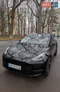 Позашляховик / Кросовер Tesla Model Y 2022 в 
