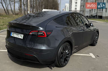 Внедорожник / Кроссовер Tesla Model Y 2021 в 