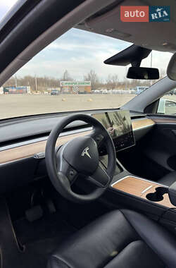 Внедорожник / Кроссовер Tesla Model Y 2023 в 