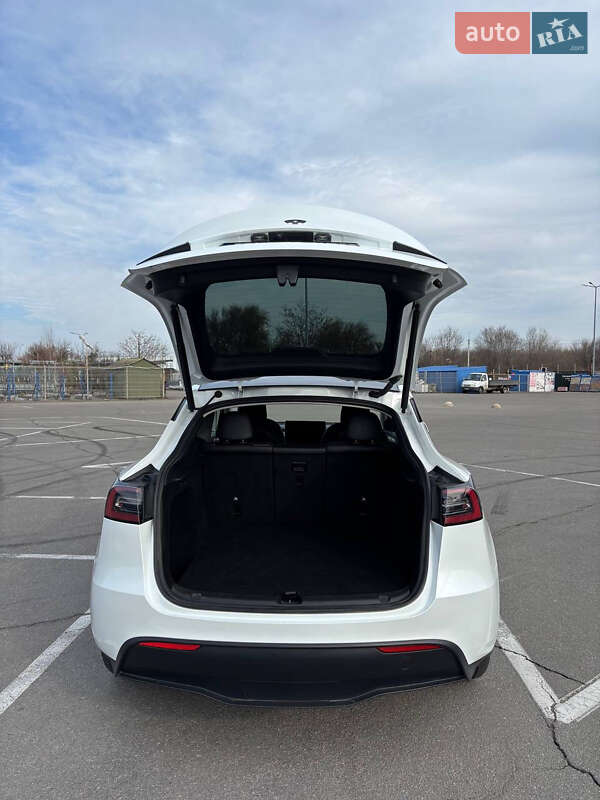 Внедорожник / Кроссовер Tesla Model Y 2023 в Днепре фото 52 Внедорожник / Кроссовер Tesla Model Y 2023 в Днепре