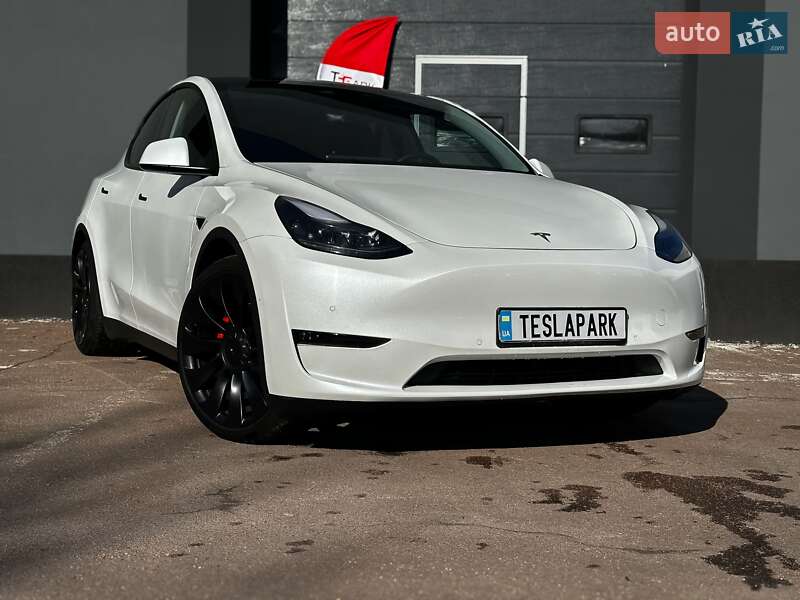 Позашляховик / Кросовер Tesla Model Y 2022 в 