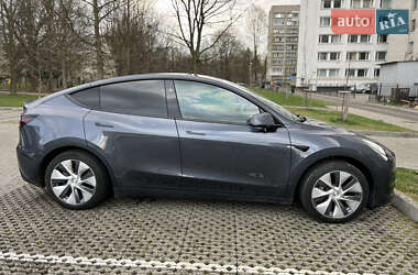 Внедорожник / Кроссовер Tesla Model Y 2023 в 
