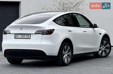 Внедорожник / Кроссовер Tesla Model Y 2021 в Львове