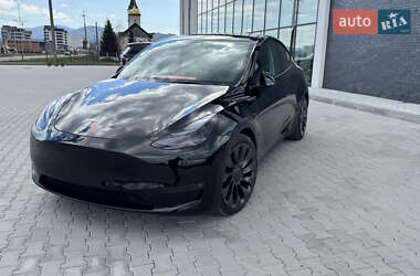 Позашляховик / Кросовер Tesla Model Y 2021 в 