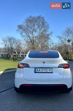 Внедорожник / Кроссовер Tesla Model Y 2020 в 