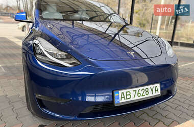 Позашляховик / Кросовер Tesla Model Y 2021 в 