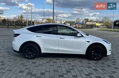 Внедорожник / Кроссовер Tesla Model Y 2023 в 