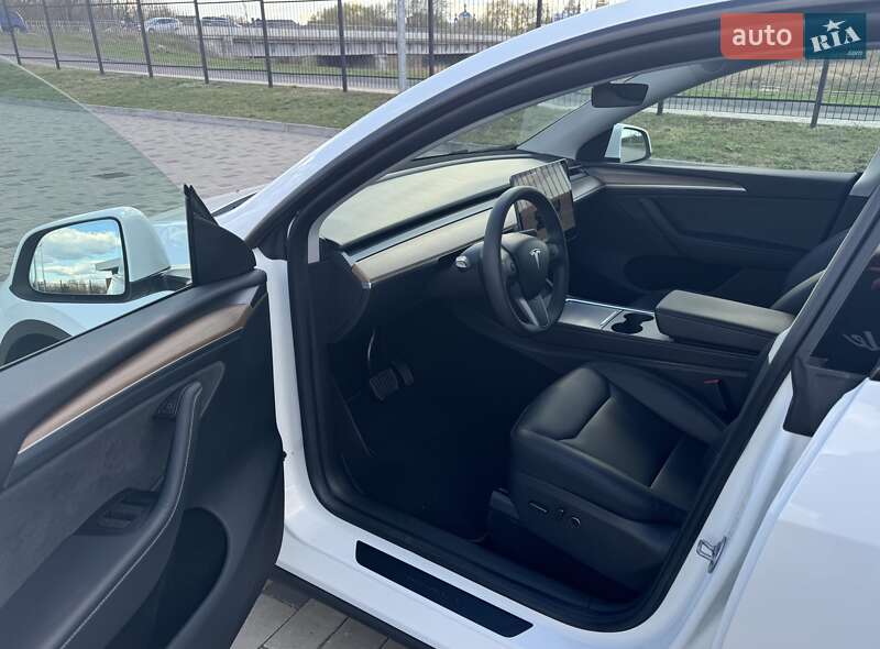 Внедорожник / Кроссовер Tesla Model Y 2023 в Ковеле
