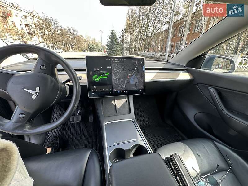 Внедорожник / Кроссовер Tesla Model Y 2021 в Новомосковске