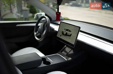 Внедорожник / Кроссовер Tesla Model Y 2022 в 