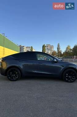 Внедорожник / Кроссовер Tesla Model Y 2022 в 