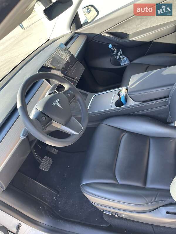 Внедорожник / Кроссовер Tesla Model Y 2021 в Харькове фото 2 Внедорожник / Кроссовер Tesla Model Y 2021 в Харькове