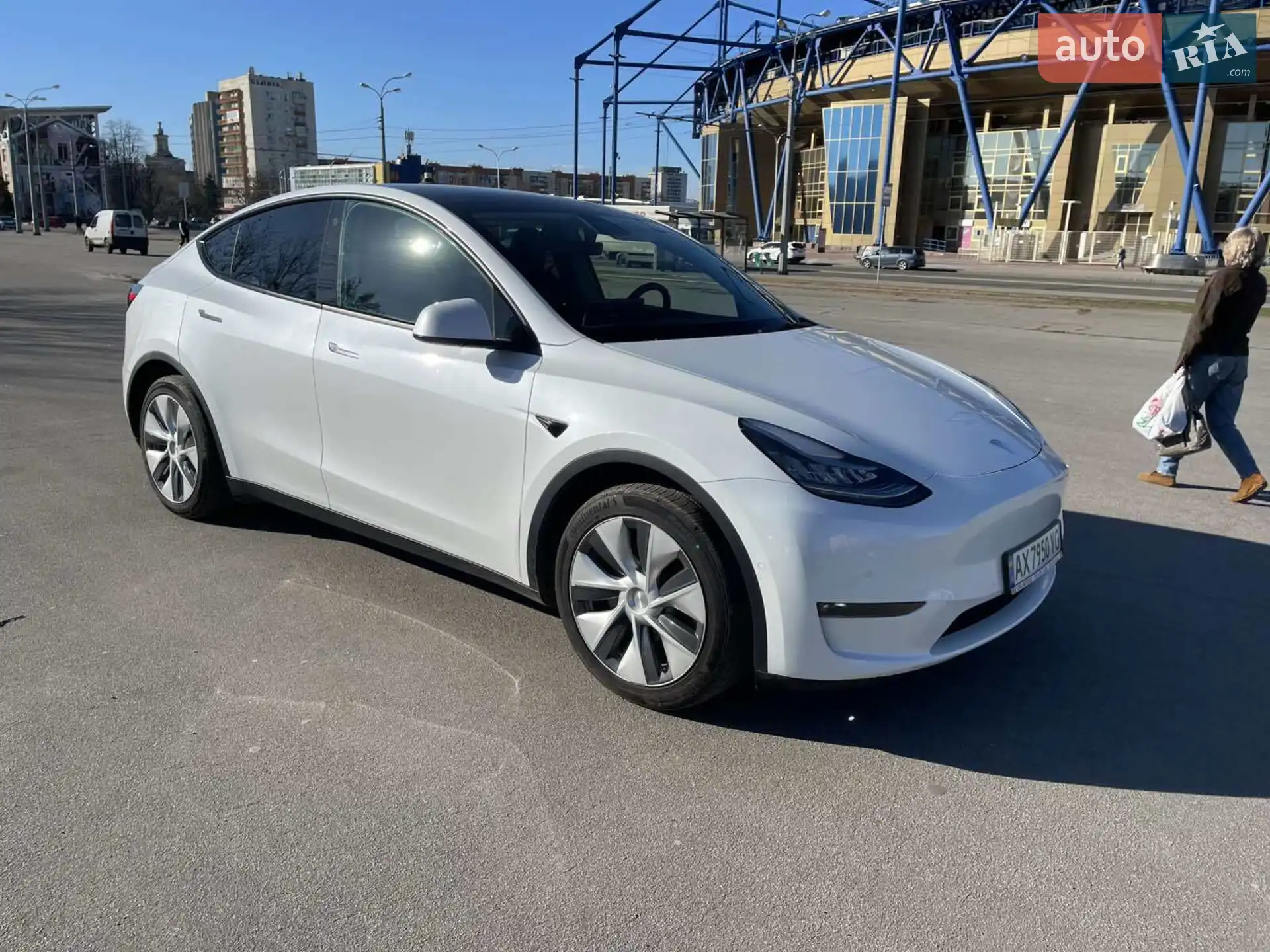 2021 Tesla Model Y - мініатюра 11