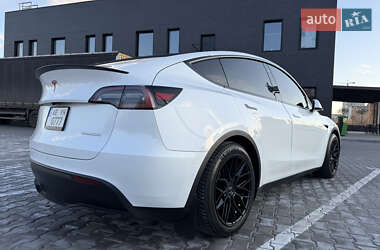 Внедорожник / Кроссовер Tesla Model Y 2022 в 