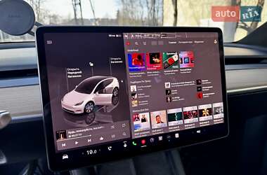 Внедорожник / Кроссовер Tesla Model Y 2022 в 