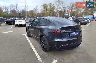 Внедорожник / Кроссовер Tesla Model Y 2024 в 