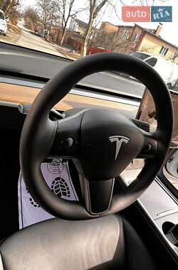 Внедорожник / Кроссовер Tesla Model Y 2023 в 