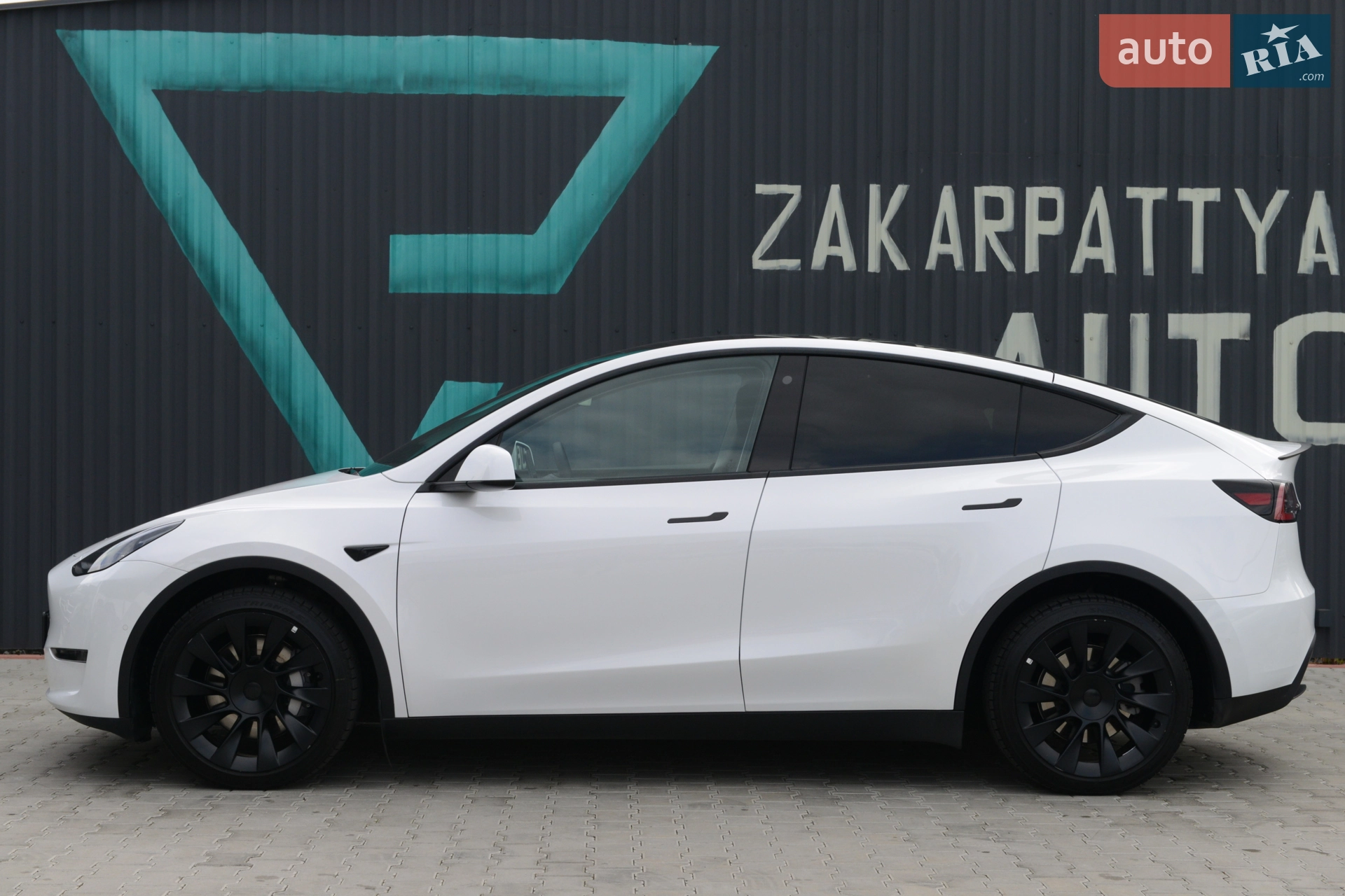 2022 Tesla Model Y - мініатюра 14