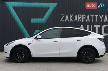 Внедорожник / Кроссовер Tesla Model Y 2022 в 