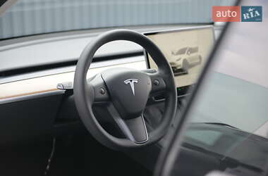 Внедорожник / Кроссовер Tesla Model Y 2022 в 