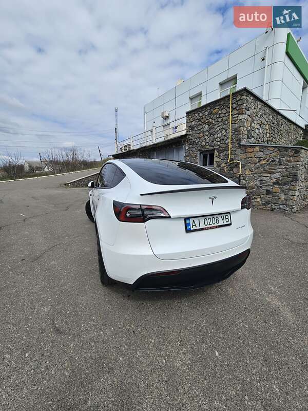 Внедорожник / Кроссовер Tesla Model Y 2022 в Киеве
