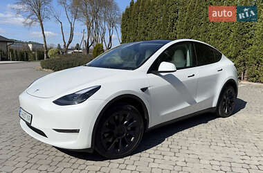 Внедорожник / Кроссовер Tesla Model Y 2024 в 