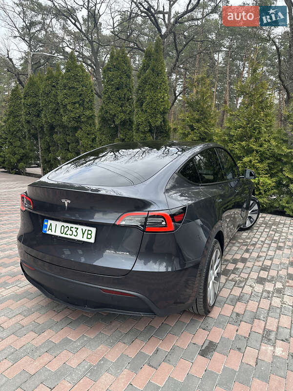 Внедорожник / Кроссовер Tesla Model Y 2024 в Киеве
