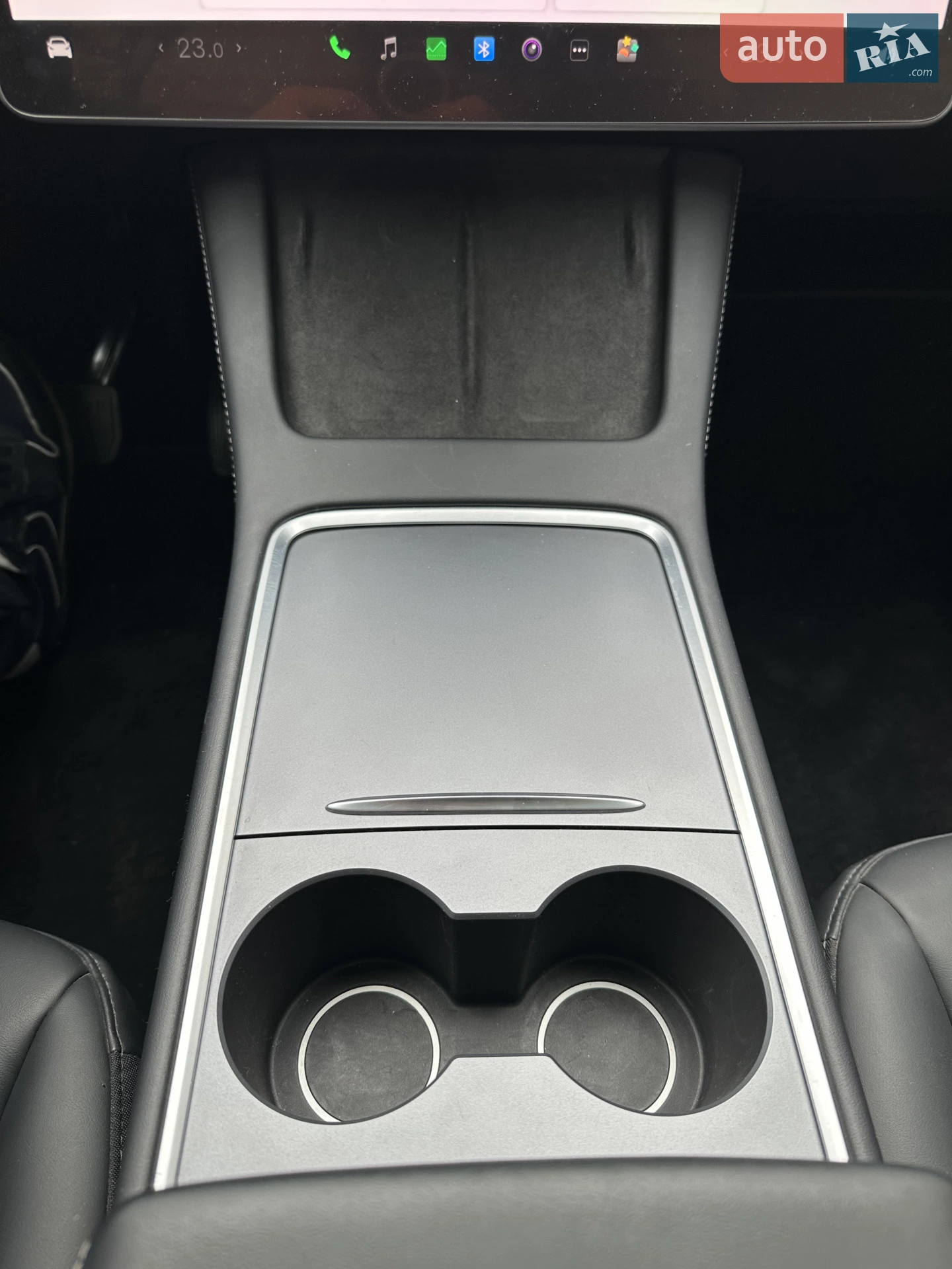 2024 Tesla Model Y - мініатюра 21