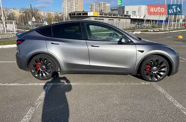 Внедорожник / Кроссовер Tesla Model Y 2023 в 