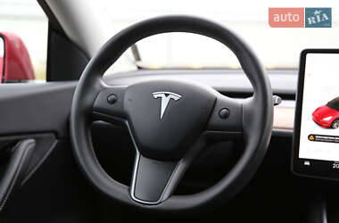 Внедорожник / Кроссовер Tesla Model Y 2020 в 