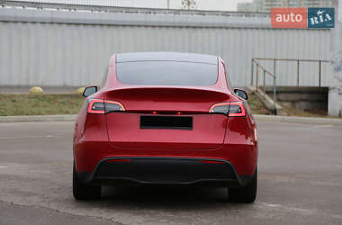 Внедорожник / Кроссовер Tesla Model Y 2020 в 