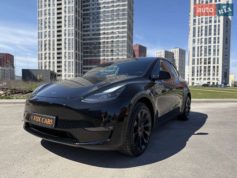 Внедорожник / Кроссовер Tesla Model Y 2023 в 