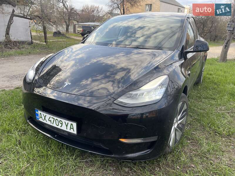 Внедорожник / Кроссовер Tesla Model Y 2021 в Харькове