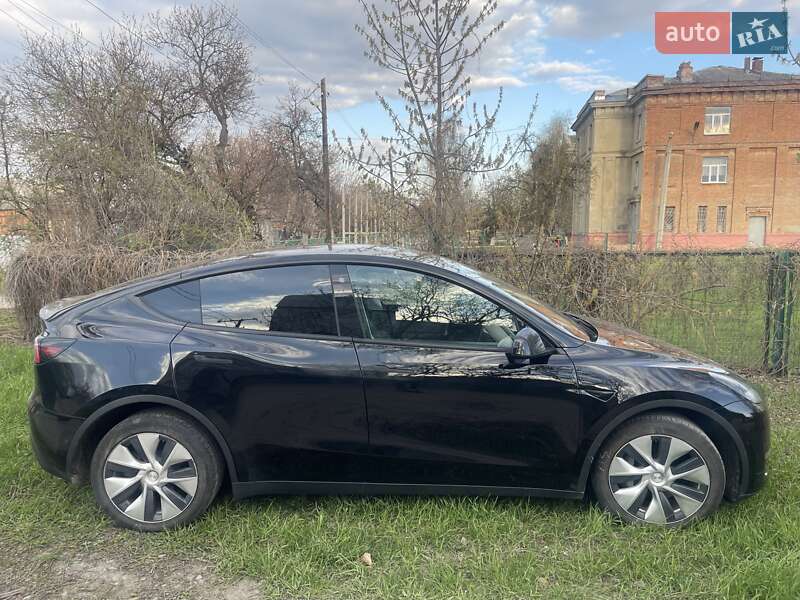 Внедорожник / Кроссовер Tesla Model Y 2021 в Харькове
