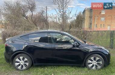 Внедорожник / Кроссовер Tesla Model Y 2021 в 