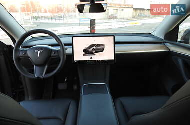 Внедорожник / Кроссовер Tesla Model Y 2023 в 