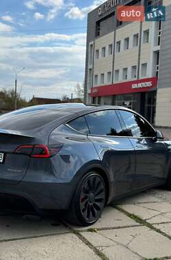 Внедорожник / Кроссовер Tesla Model Y 2022 в 