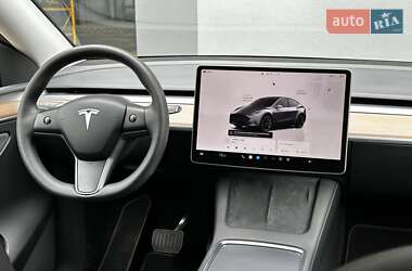 Внедорожник / Кроссовер Tesla Model Y 2023 в 