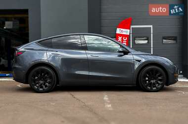 Внедорожник / Кроссовер Tesla Model Y 2023 в 