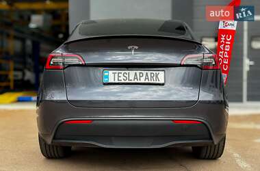 Внедорожник / Кроссовер Tesla Model Y 2023 в 