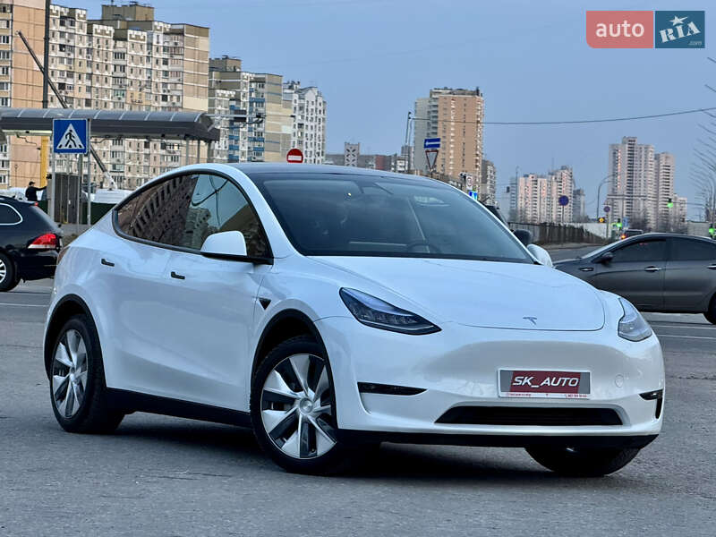Позашляховик / Кросовер Tesla Model Y 2022 в Києві