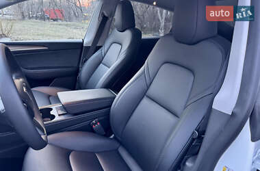 Внедорожник / Кроссовер Tesla Model Y 2022 в 