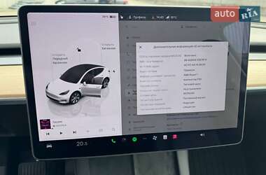 Внедорожник / Кроссовер Tesla Model Y 2022 в 
