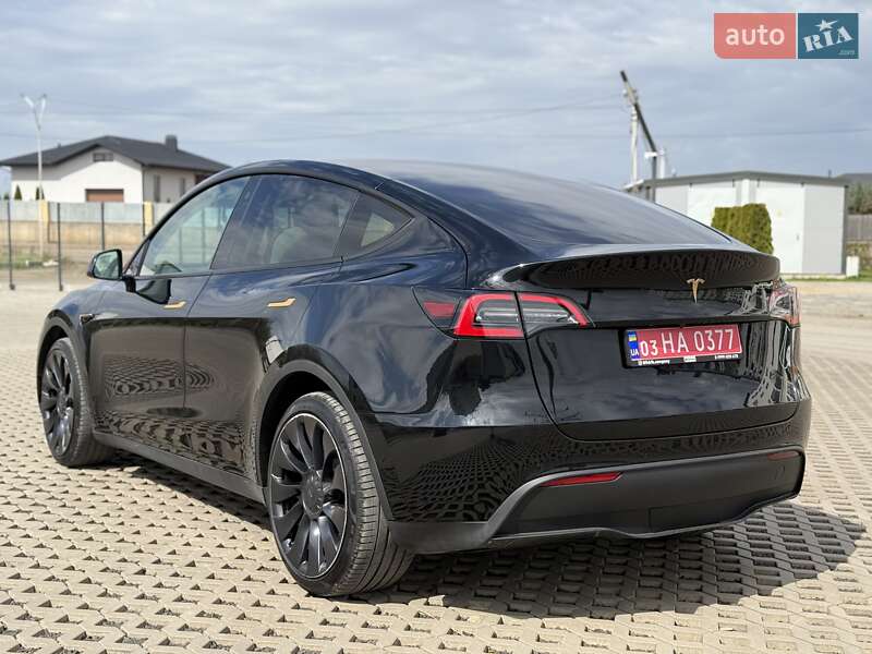 Внедорожник / Кроссовер Tesla Model Y 2022 в Луцке