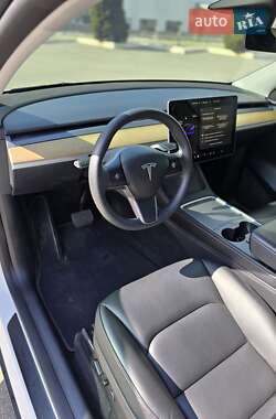 Внедорожник / Кроссовер Tesla Model Y 2022 в 