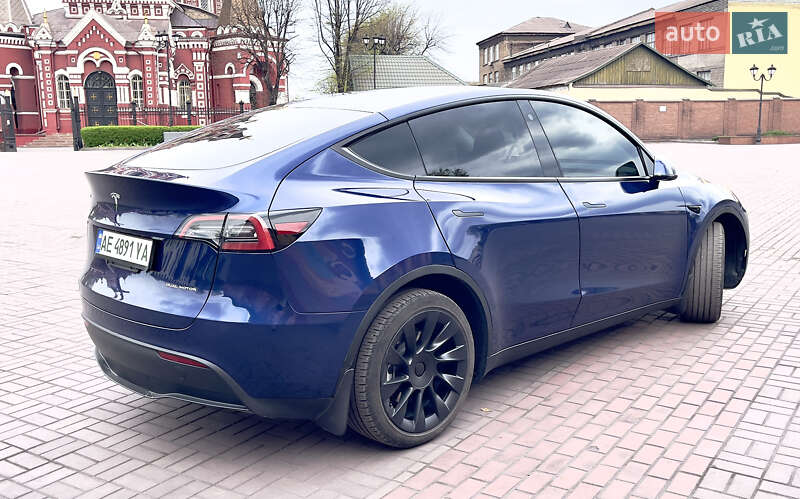 Внедорожник / Кроссовер Tesla Model Y 2023 в Каменском
