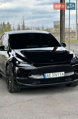 Позашляховик / Кросовер Tesla Model Y 2022 в 