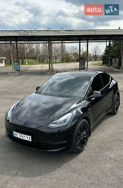 Позашляховик / Кросовер Tesla Model Y 2022 в 