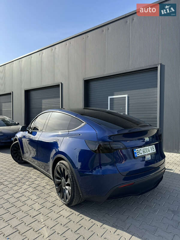 Внедорожник / Кроссовер Tesla Model Y 2022 в 