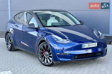 Внедорожник / Кроссовер Tesla Model Y 2023 в Киеве
